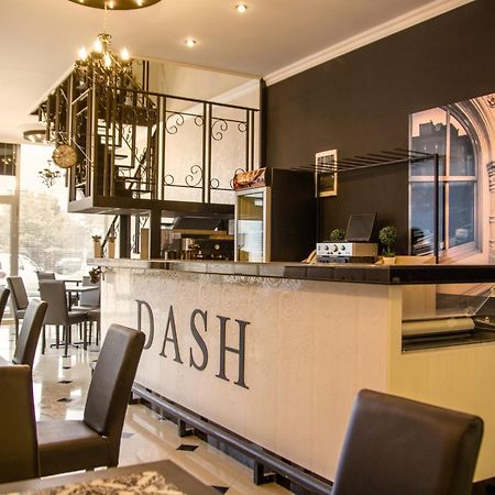 Garni Hotel Dash 노비사드 외부 사진