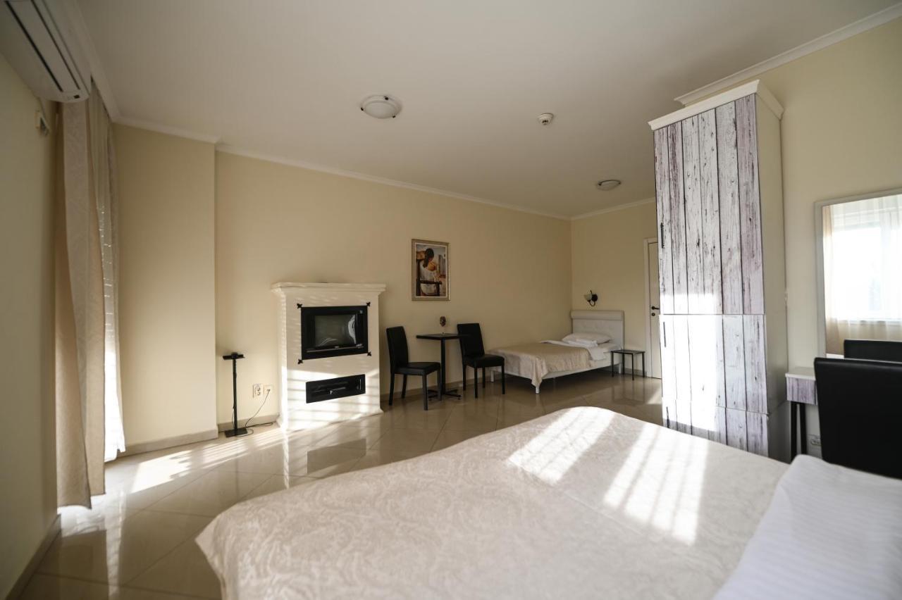 Garni Hotel Dash 노비사드 외부 사진