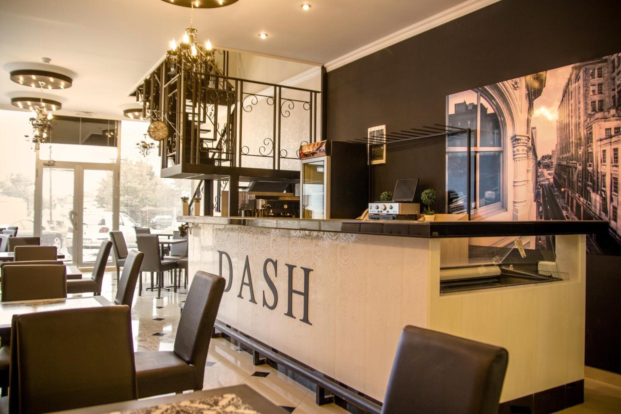 Garni Hotel Dash 노비사드 외부 사진